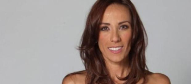Se rapa Consuelo Duval por una buena causa Se rapa Consuelo Duval por una buena causa
