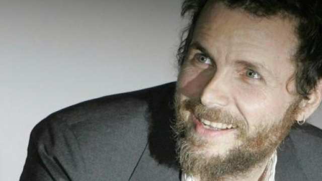 Lorenzo Jovanotti presenta "Sabato"