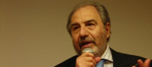 Antonio Caprarica lascia Agon Channel Antonio Caprarica lascia Agon Channel