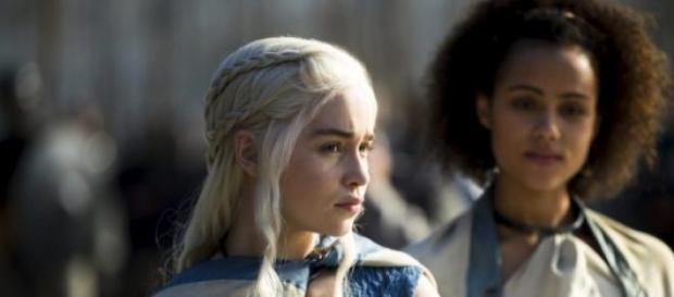 Game of Thrones, une simple série "à la mode"? Game of Thrones, une simple série "à la mode"?
