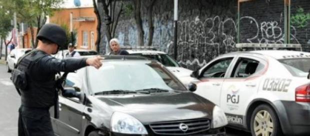 Inmediaciones de la casa de la pareja. Inmediaciones de la casa de la pareja.