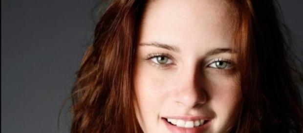 Kristen Stewart celosa de Robert Pattinson. Kristen Stewart celosa de Robert Pattinson.