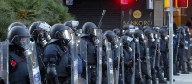 Mossos d'Esquadra en Barcelona Mossos d'Esquadra en Barcelona