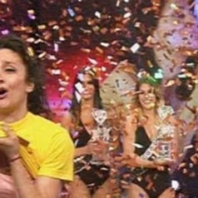 Anita y el "Bicho" festejan ser los campeones.
