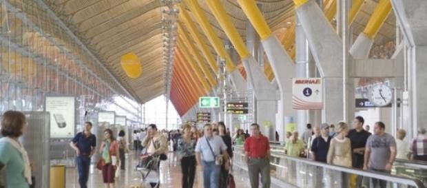 Aeropuerto de Barajas cuenta 30 huespedes Aeropuerto de Barajas cuenta 30 huespedes