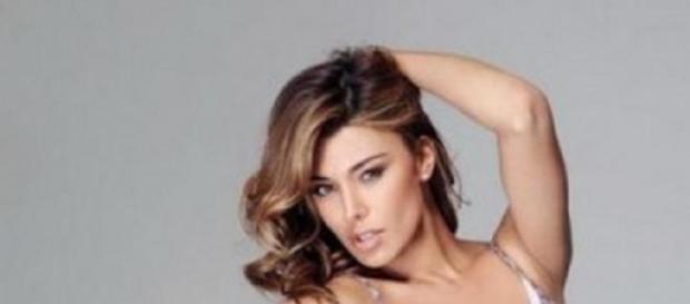 Belen Rodriguez discussa testimonial intimo Jadea Belen Rodriguez discussa testimonial intimo Jadea