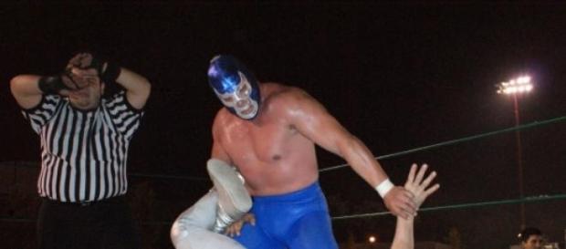 Blue Demon y su eterno rival El Santo Blue Demon y su eterno rival El Santo