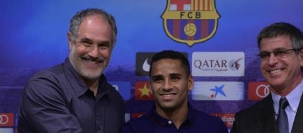Douglas, detonante de las críticas a la directiva Douglas, detonante de las críticas a la directiva