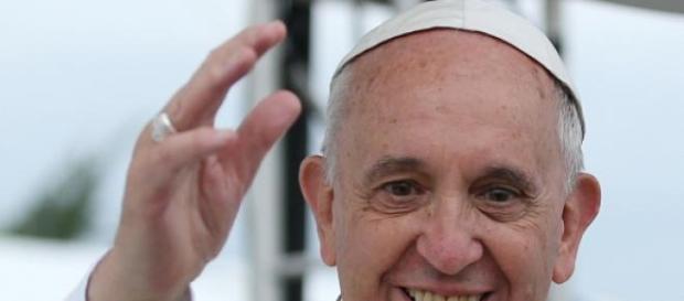 El Papa Francisco da muestras de ser humanista El Papa Francisco da muestras de ser humanista