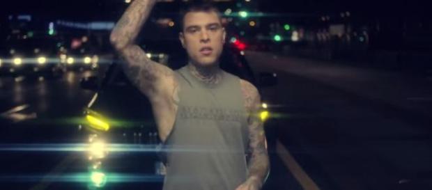 Gossip news, Fedez contro Francesco Facchinetti Gossip news, Fedez contro Francesco Facchinetti
