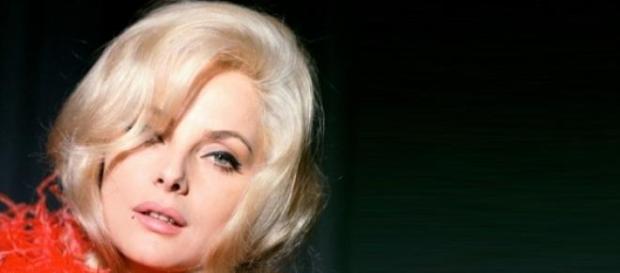 La Marilyn Monroe italiana, Virna Lisi. La Marilyn Monroe italiana, Virna Lisi.