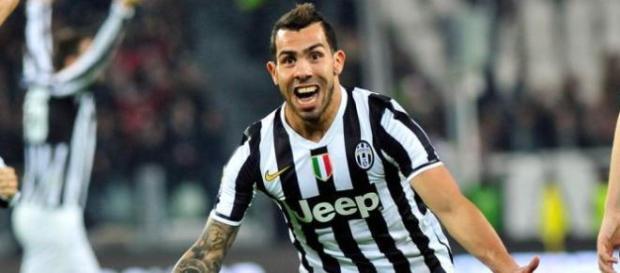 Tevez, autore di un gol a Cagliari Tevez, autore di un gol a Cagliari