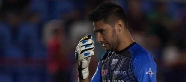 Yosgart Gutiérrez, ahora será de sangre azul y oro Yosgart Gutiérrez, ahora será de sangre azul y oro