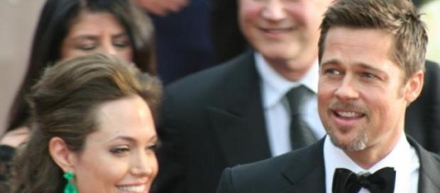 I coniugi Brad Pitt e Angelina Jolie I coniugi Brad Pitt e Angelina Jolie