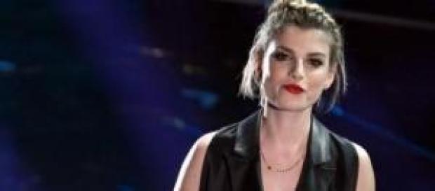 Sanremo 2015 news: Emma Marrone valletta di Conti. Sanremo 2015 news: Emma Marrone valletta di Conti.