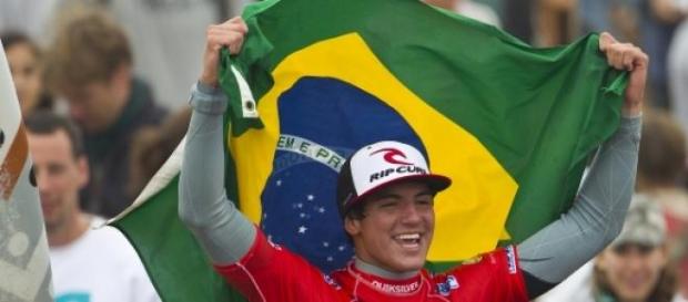 Gabriel Medina é o Campeão Mundial de Surfe Gabriel Medina é o Campeão Mundial de Surfe
