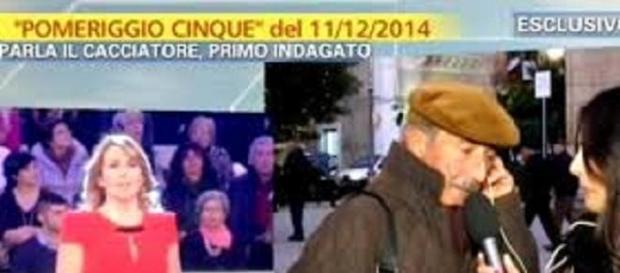 Le immagini della falsa intervista Le immagini della falsa intervista