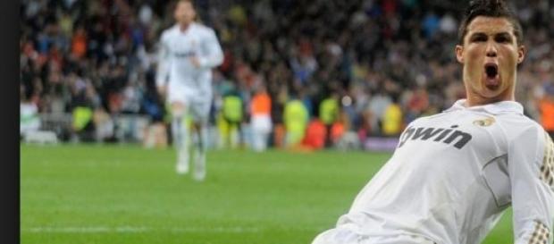 Ronaldo é o jogador de futebol mais rico do mundo? Ronaldo é o jogador de futebol mais rico do mundo?