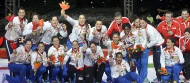 Las guerreras, medalla de plata. Foto: 20 Minutos Las guerreras, medalla de plata. Foto: 20 Minutos