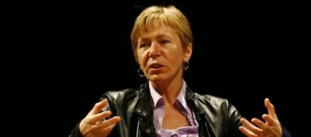 Milena Gabanelli, conduttrice di Report Milena Gabanelli, conduttrice di Report