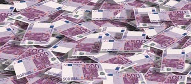Podemos y Hacienda tratarán de combatir el fraude Podemos y Hacienda tratarán de combatir el fraude