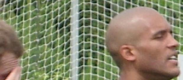 Football player Clarke Carlisle training Football player Clarke Carlisle training