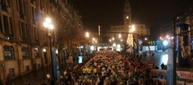 Corrida de São Silvestre junta 10 mil no Porto Corrida de São Silvestre junta 10 mil no Porto