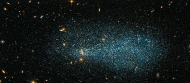 Representación de una galaxia enana Representación de una galaxia enana