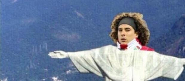 Guillermo Ochoa, dejó de ser el Cristo Redentor Guillermo Ochoa, dejó de ser el Cristo Redentor