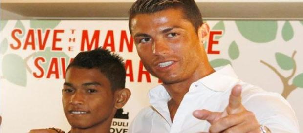 Martunis com Cristiano Ronaldo Martunis com Cristiano Ronaldo