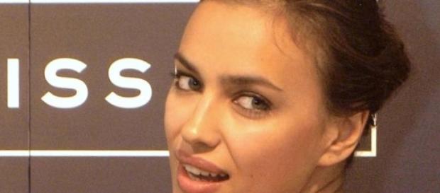Irina Shayk posa para calendário Irina Shayk posa para calendário
