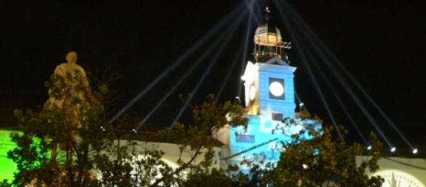 Puerta del Sol (Madrid) en Nochevieja Puerta del Sol (Madrid) en Nochevieja