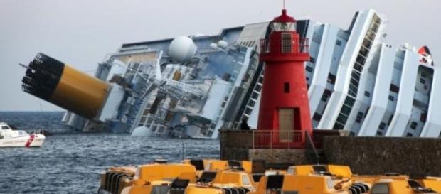 Immediato il pensiero al naufragio della Concordia Immediato il pensiero al naufragio della Concordia