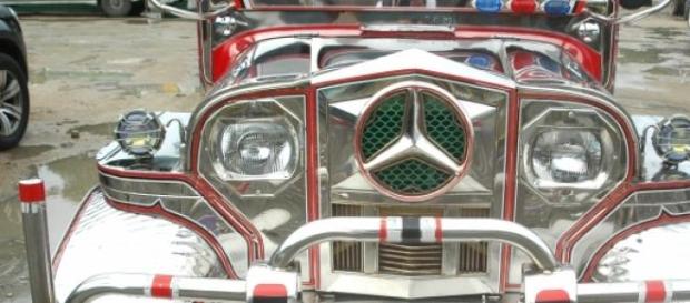 Jeepeneys mercedes une formula one Jeepeneys mercedes une formula one