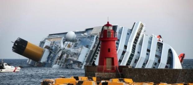 Naufragio Concordia, foto repertorio Naufragio Concordia, foto repertorio