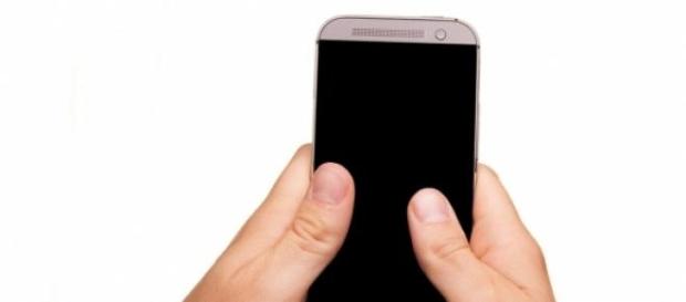 Usar pantalla táctil tiene efectos en el cerebro Usar pantalla táctil tiene efectos en el cerebro