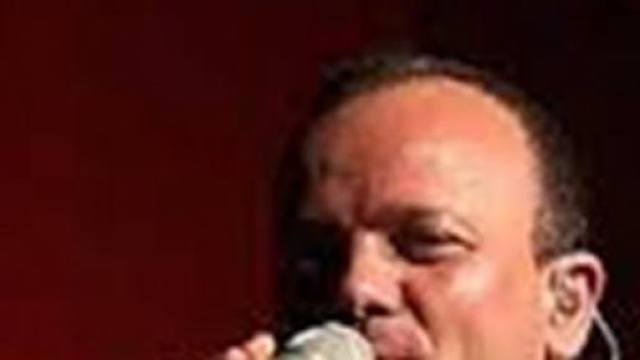 Malore per D'Alessio, concerto annullato, bufala