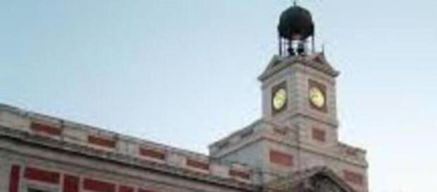 El reloj de la Puerta del Sol de Madrid El reloj de la Puerta del Sol de Madrid