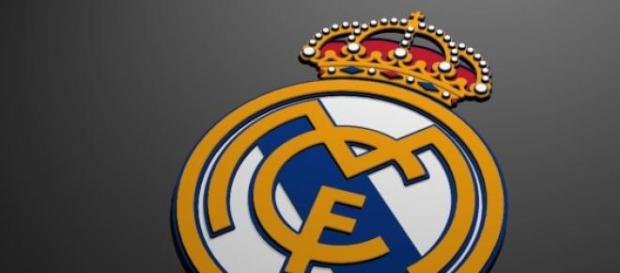 Escudo del equipo blanco. Escudo del equipo blanco.