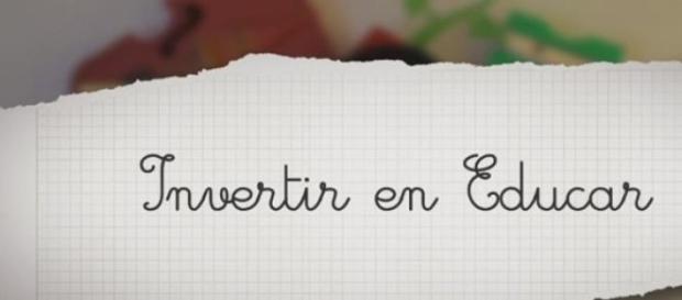 Invertir en educación es progreso. Invertir en educación es progreso.