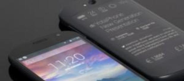 Este es el YotaPhone 2, elegancia en un smartphone Este es el YotaPhone 2, elegancia en un smartphone