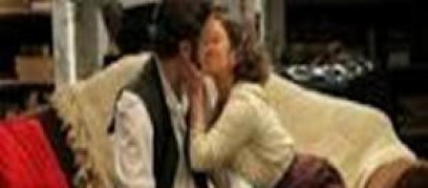 Il bacio tra Candela e Tristan. Il bacio tra Candela e Tristan.