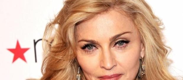 Madonna aos 56 anos com uma forma física invejável Madonna aos 56 anos com uma forma física invejável