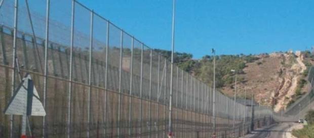 Imagen de una de las vallas de Melilla Imagen de una de las vallas de Melilla