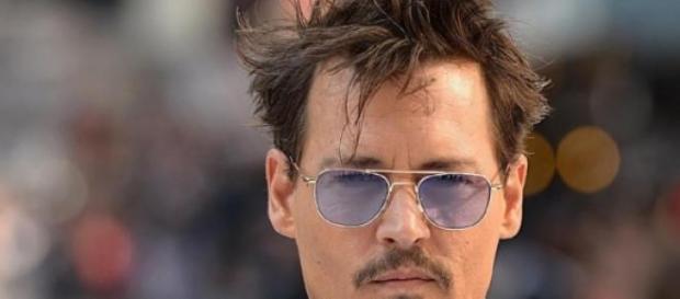 Johnny Deep deja el cine por su alcoholismo Johnny Deep deja el cine por su alcoholismo