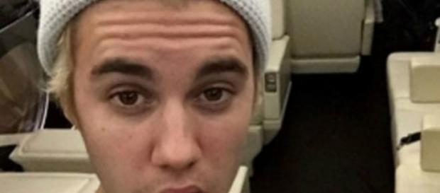 Justin Bieber en su nuevo jet privado Justin Bieber en su nuevo jet privado