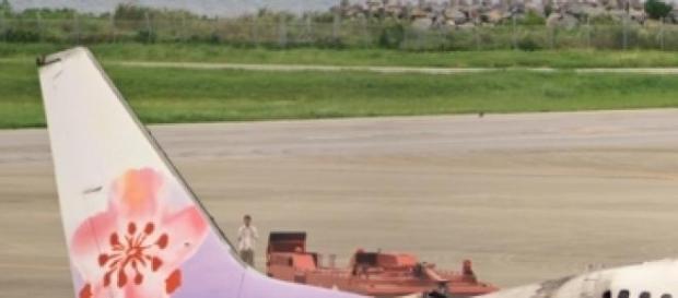 L'aereo AirAsia si è inabissato nel Mar di Giava L'aereo AirAsia si è inabissato nel Mar di Giava