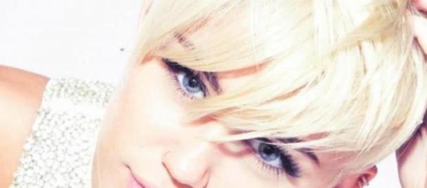 La polémica cantante Miley Cyrus La polémica cantante Miley Cyrus
