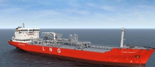 Liquid natural gas maritime transportation 