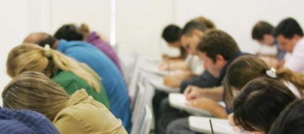 Cubatão recebe inscrição para a área da saúde Cubatão recebe inscrição para a área da saúde